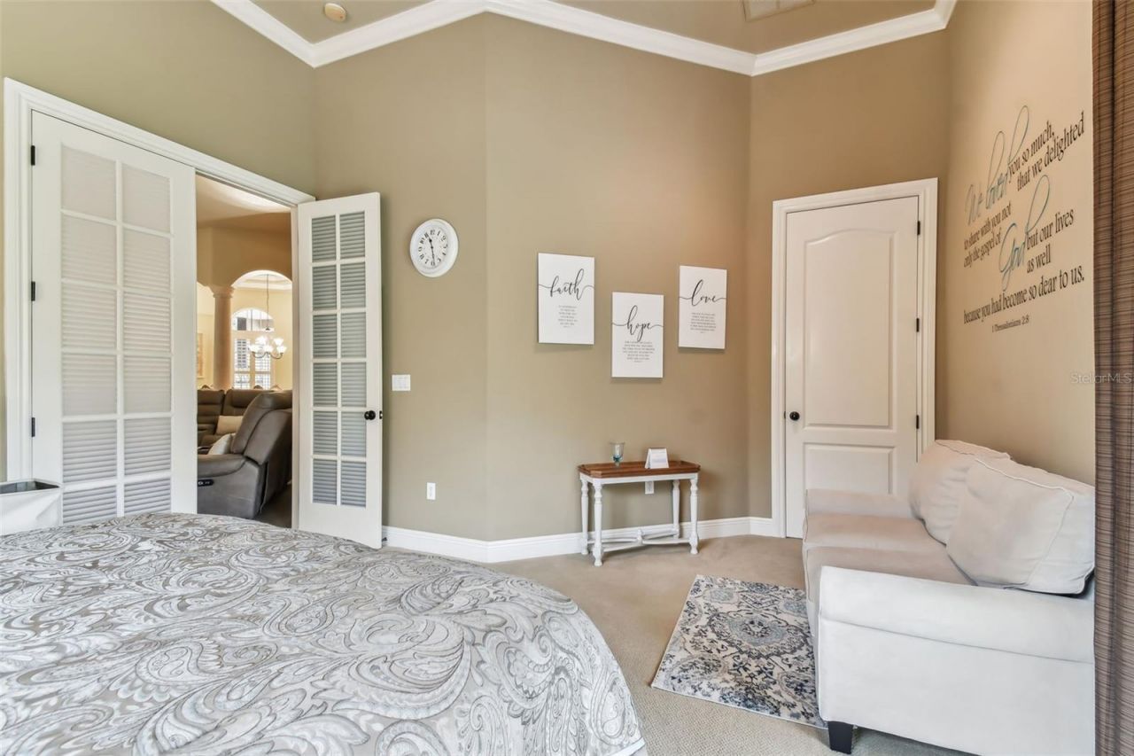 12709 Mannhurst Oak Lane, Lithia, FL 33547 Photo