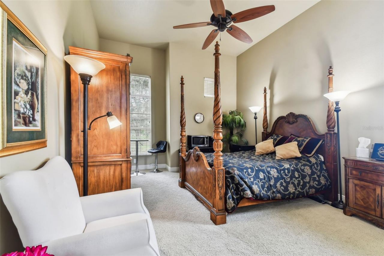 12709 Mannhurst Oak Lane, Lithia, FL 33547 Photo