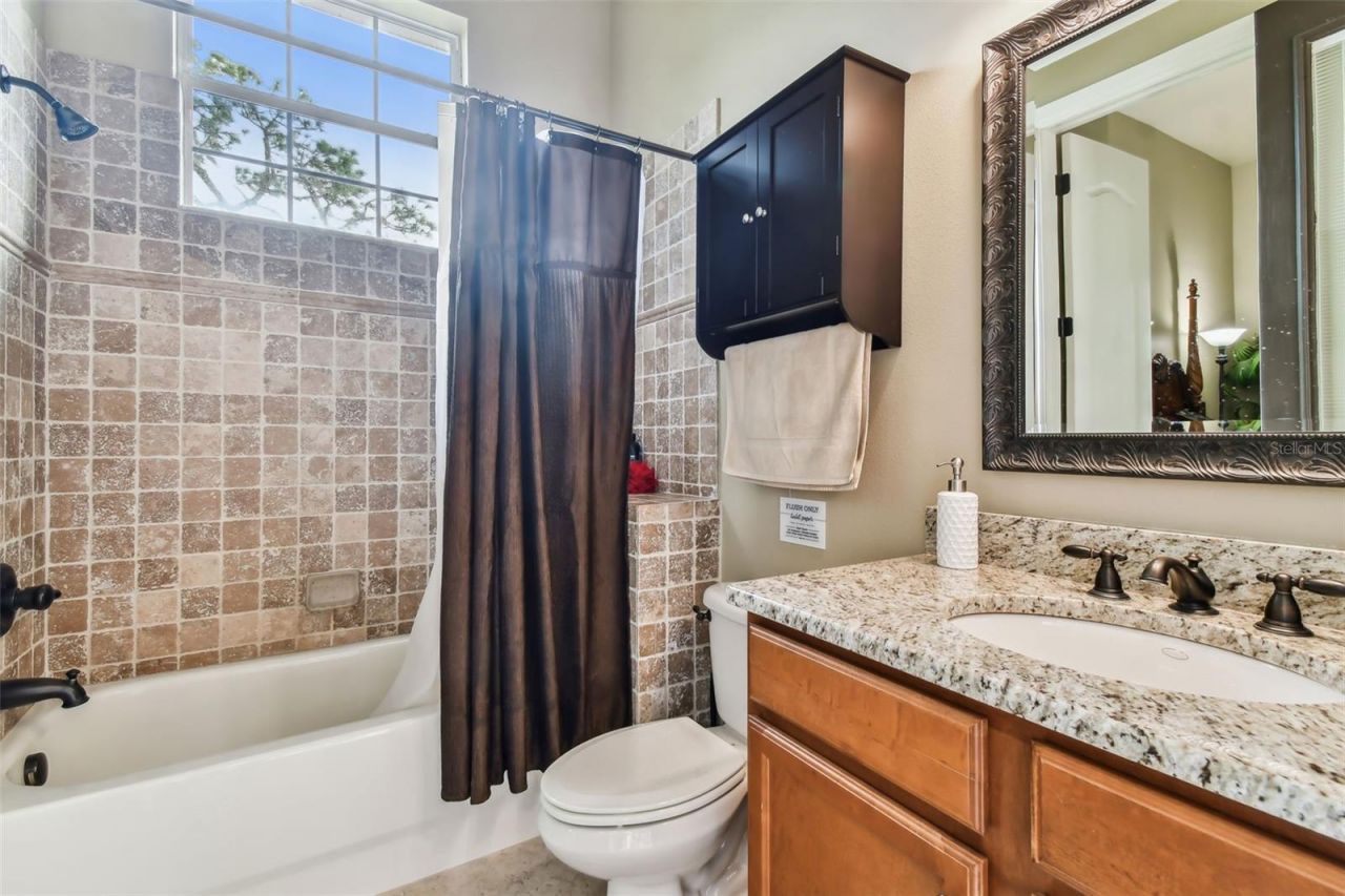 12709 Mannhurst Oak Lane, Lithia, FL 33547 Photo