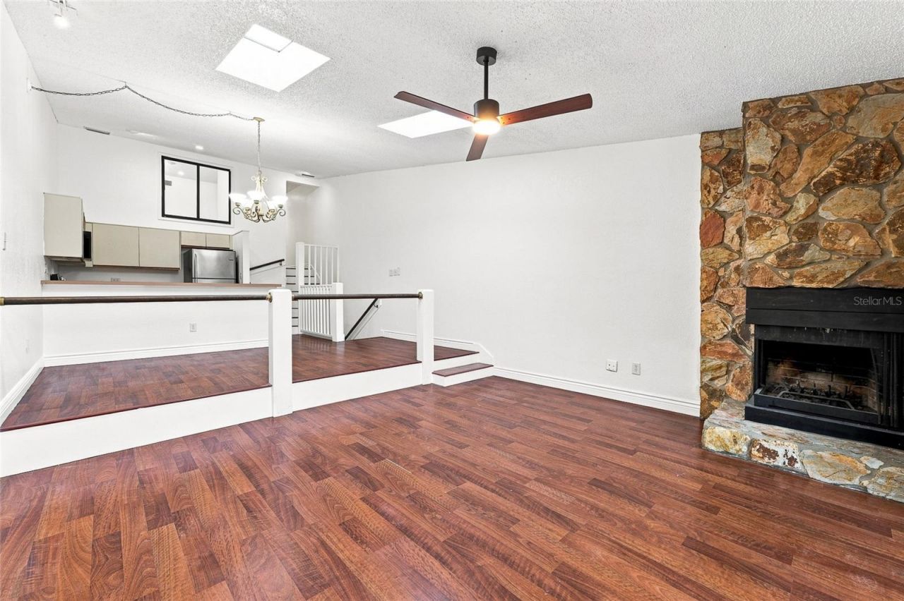 6435 92nd Place N, Unit 902, Pinellas Park, FL 33782 Photo
