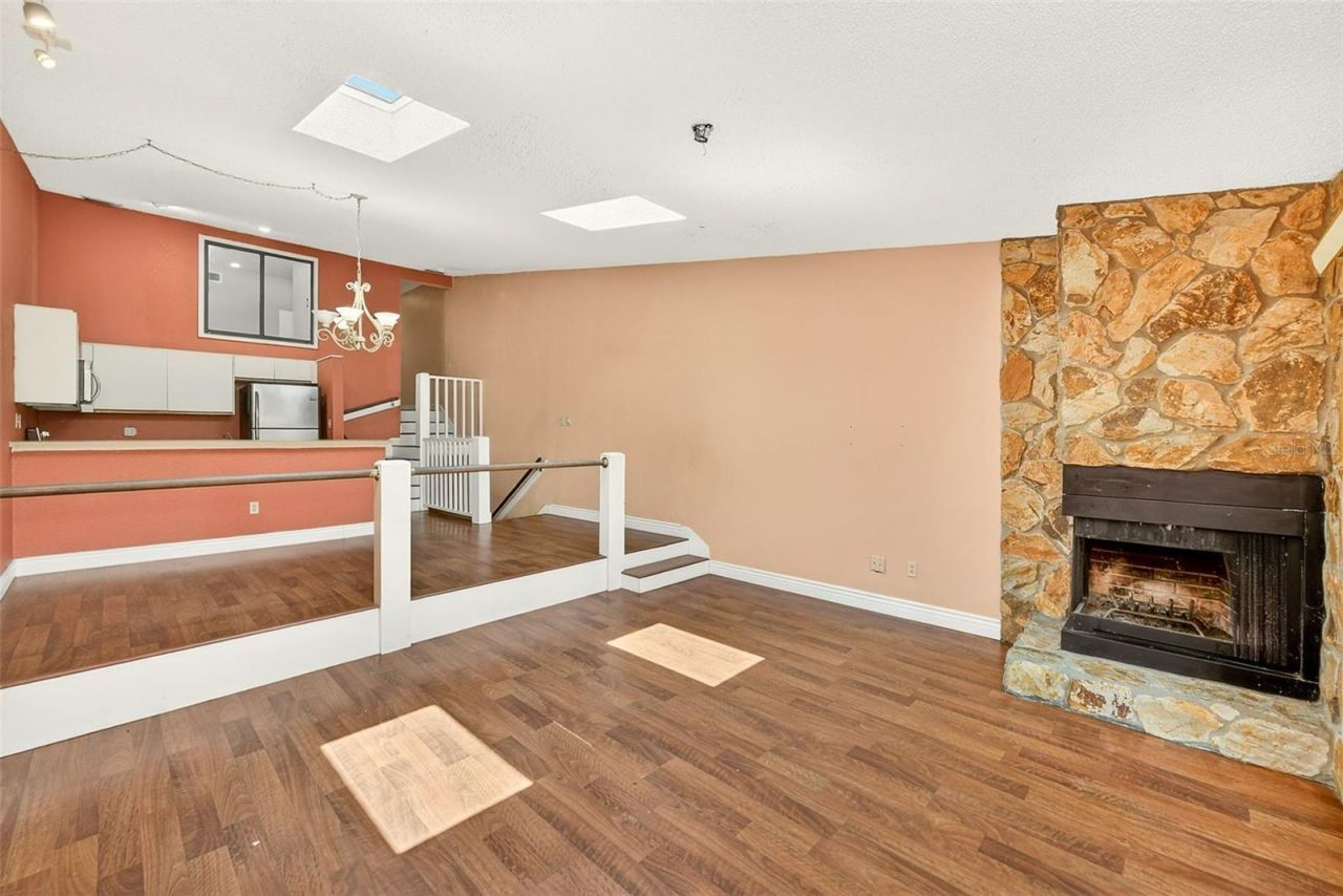 6435 92nd Place N, Unit 902, Pinellas Park, FL 33782 Photo