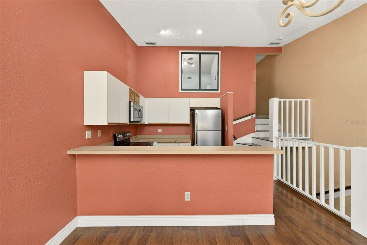 6435 92nd Place N, Unit 902, Pinellas Park, FL 33782 Photo
