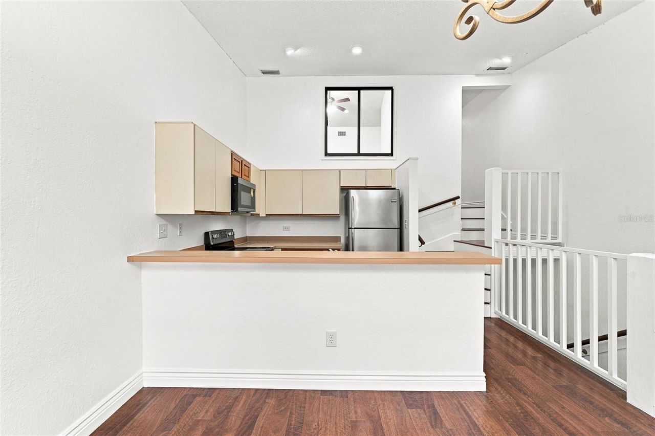 6435 92nd Place N, Unit 902, Pinellas Park, FL 33782 Photo