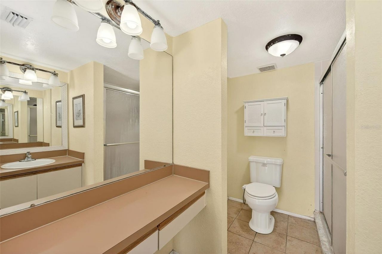 6435 92nd Place N, Unit 902, Pinellas Park, FL 33782 Photo