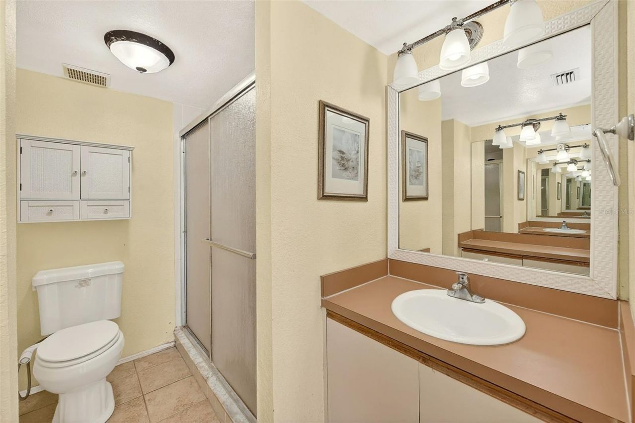 6435 92nd Place N, Unit 902, Pinellas Park, FL 33782 Photo