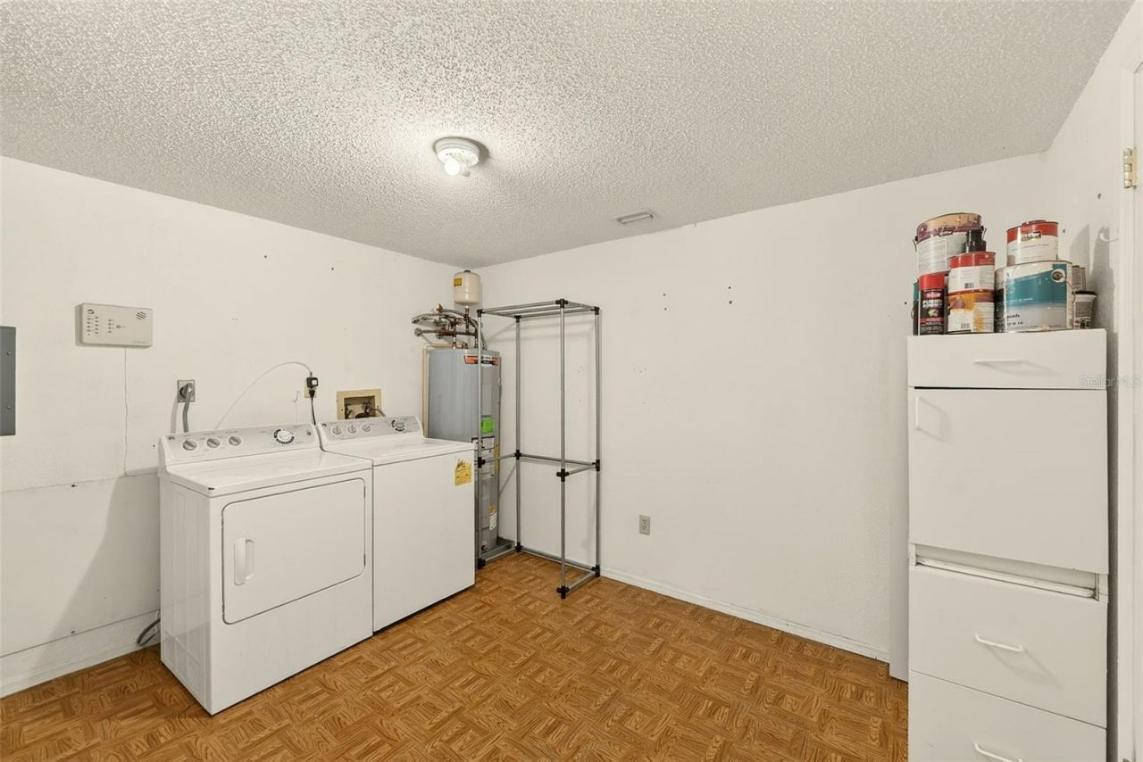 6435 92nd Place N, Unit 902, Pinellas Park, FL 33782 Photo