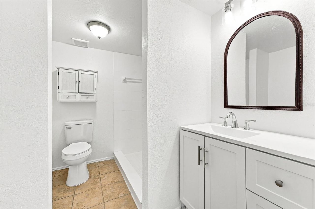 6435 92nd Place N, Unit 902, Pinellas Park, FL 33782 Photo