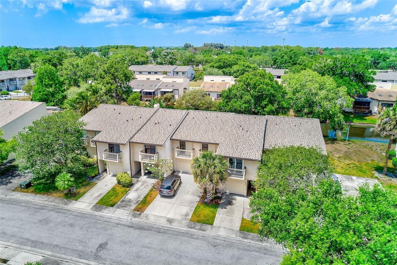 6435 92nd Place N, Unit 902, Pinellas Park, FL 33782 Photo