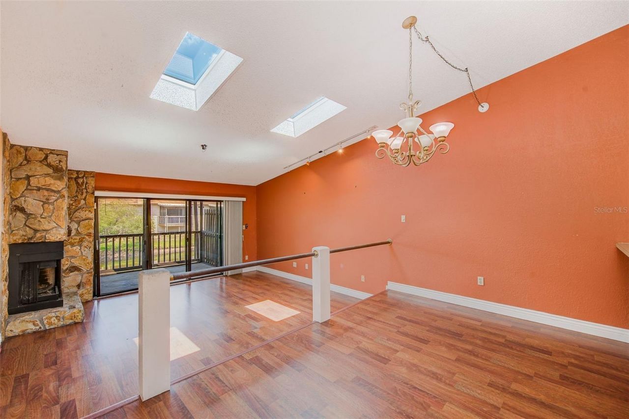 6435 92nd Place N, Unit 902, Pinellas Park, FL 33782 Photo