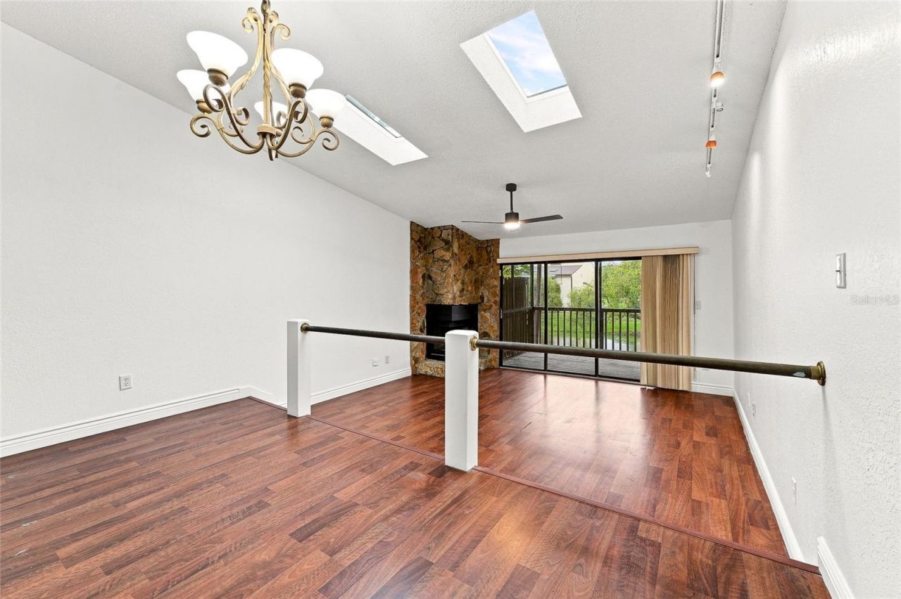 6435 92nd Place N, Unit 902, Pinellas Park, FL 33782 Photo