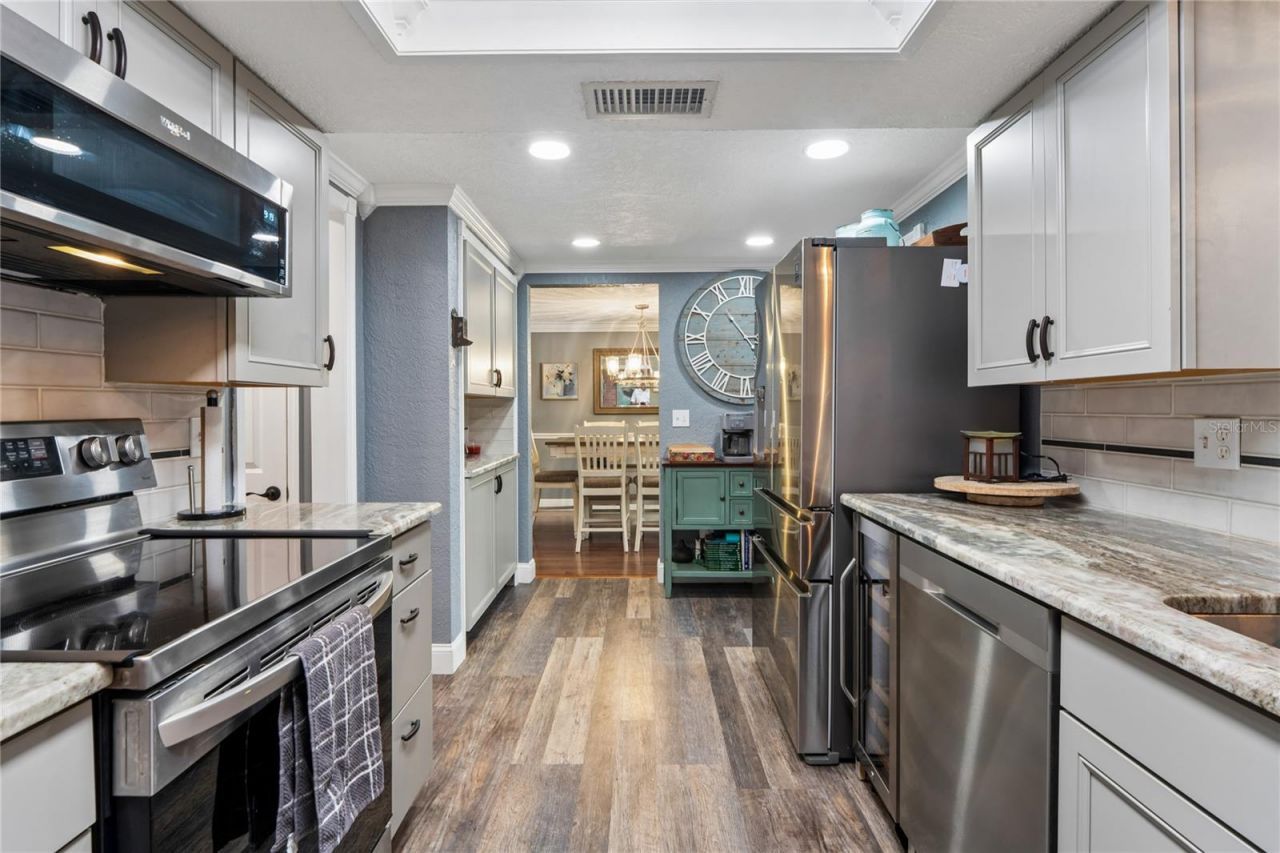 5330 Dove Drive , New Port Richey, FL 34652 Photo