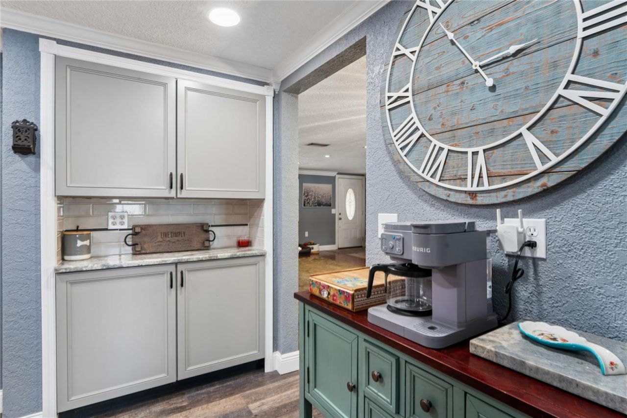 5330 Dove Drive , New Port Richey, FL 34652 Photo