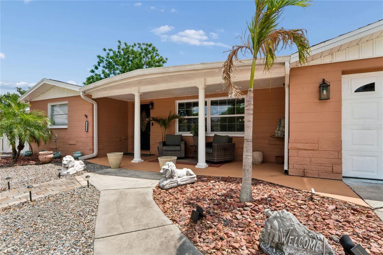 5330 Dove Drive, New Port Richey, FL 34652 Photo