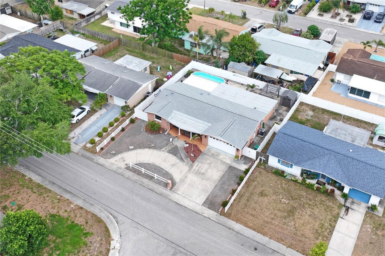 5330 Dove Drive, New Port Richey, FL 34652 Photo