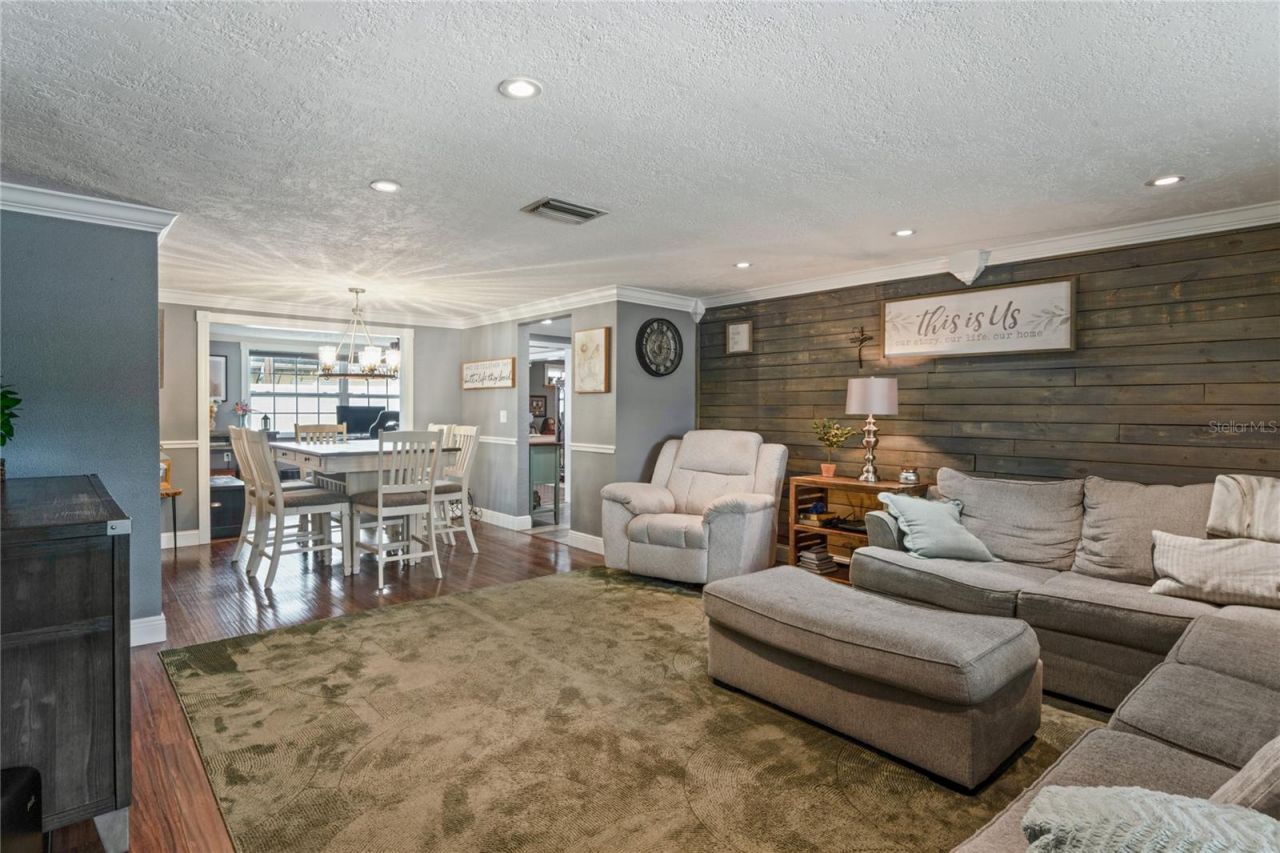 5330 Dove Drive, New Port Richey, FL 34652 Photo