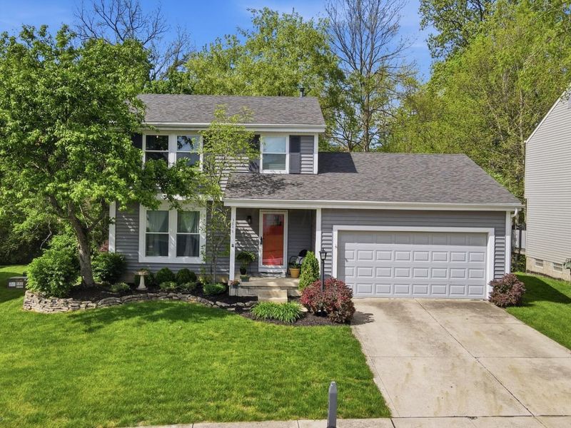 3848 Deer Knoll Drive, Columbus, OH 43230 Photo 2