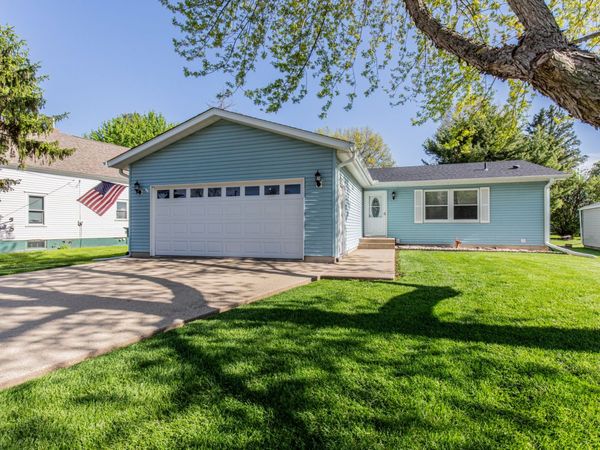 209 Brown Street , Earlville, IL 60518