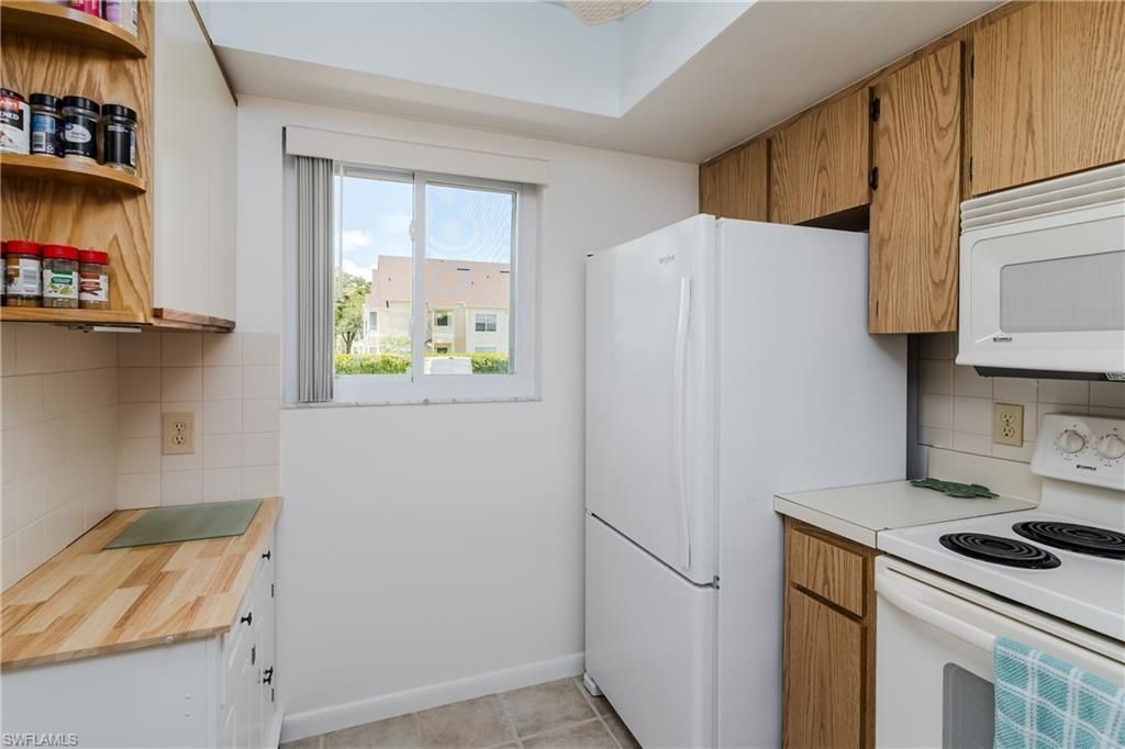 1008 Manatee Rd , Unit G106, Naples, FL 34114 Photo