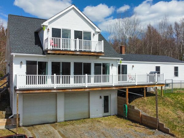 925 ME-150, Parkman, ME 04443