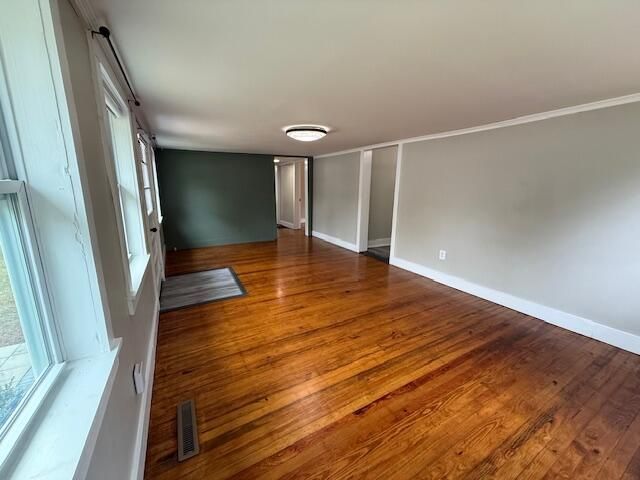 312 S Parler Photo 5