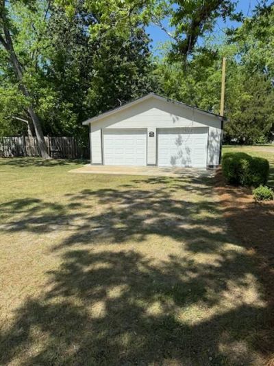 312 S Parler Photo 8