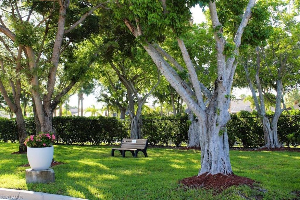 15605 Ocean Walk Cir, Unit 303, Fort Myers, FL 33908 Photo