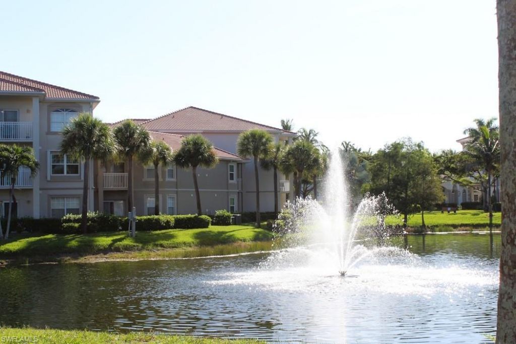 15605 Ocean Walk Cir, Unit 303, Fort Myers, FL 33908 Photo