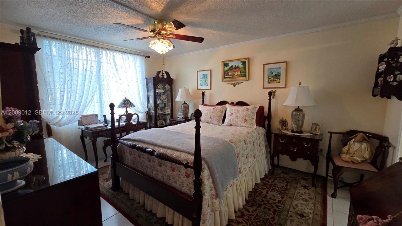 1101 Colony Point Cir, Unit 218, Pembroke Pines, FL 33026 Photo