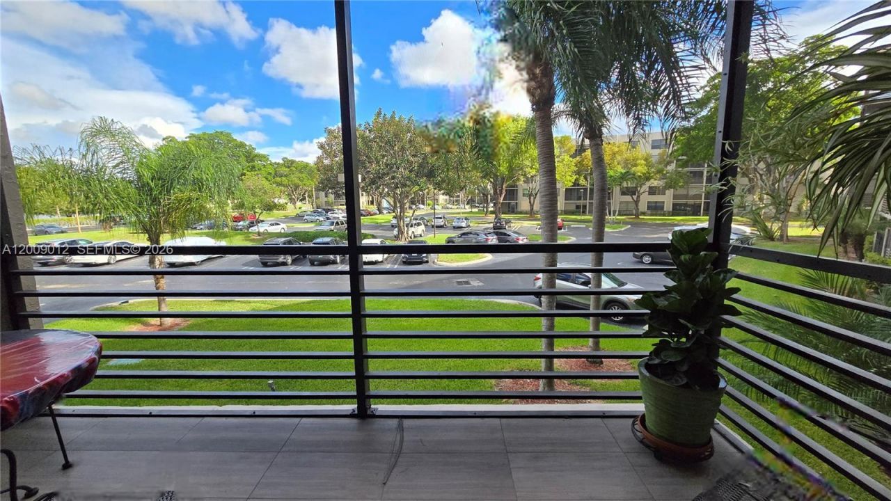 1101 Colony Point Cir, Unit 218, Pembroke Pines, FL 33026 Photo