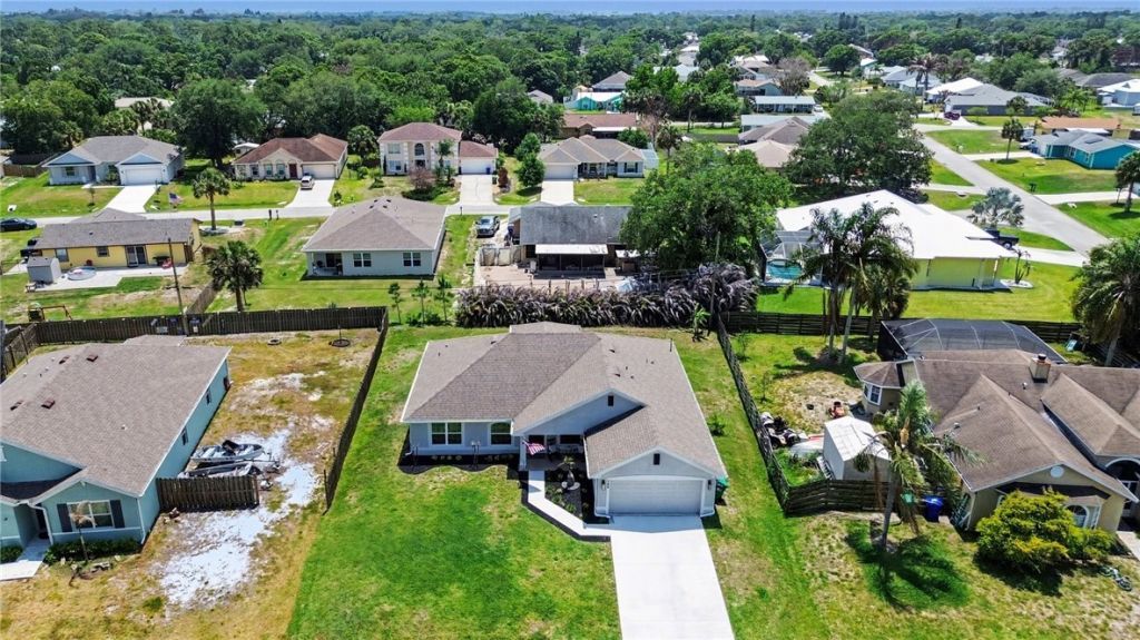 780 Helicon Terrace , Sebastian, FL 32958 Photo