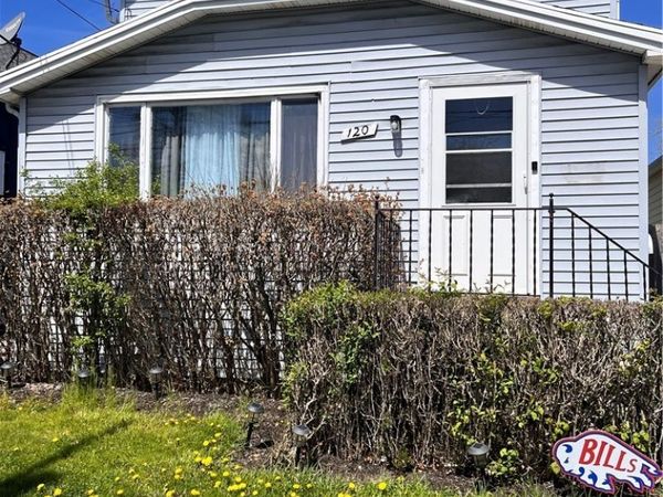 120 Millicent Avenue , Buffalo, NY 14215