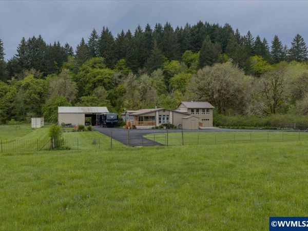 21101 SW Eagle Point Rd, McMinnville, OR 97128