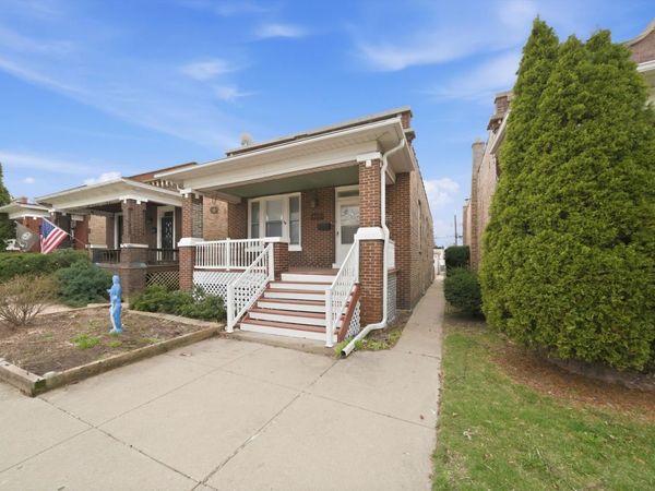 1424 S 57th Avenue , Cicero, IL 60804
