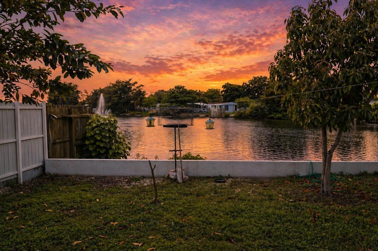 620 NW 215th Avenue, Pembroke Pines, FL 33029 Photo
