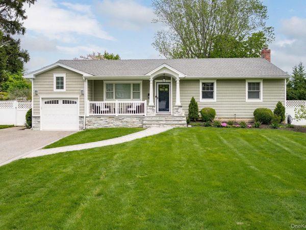 17 Furwood Drive , East Northport, NY 11731