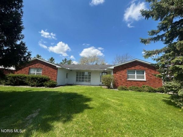 13813 County Road 11 , Montpelier, OH 43543