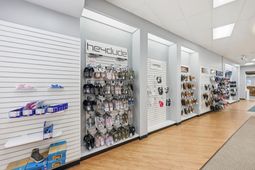 10589 N N Kings Hwy.  photo 4