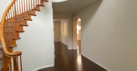 379 John Kamps Way, Ripon, CA 95366 Photo