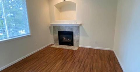 379 John Kamps Way, Ripon, CA 95366 Photo