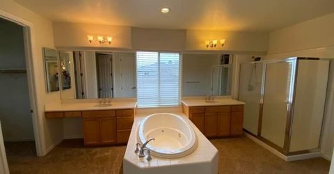 379 John Kamps Way, Ripon, CA 95366 Photo