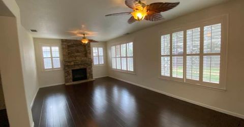 379 John Kamps Way, Ripon, CA 95366 Photo