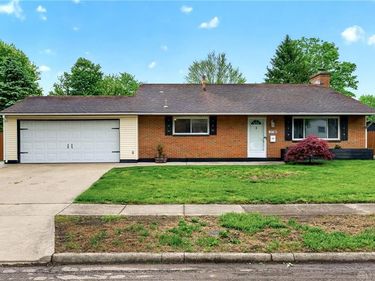 2730 Santa Rosa Drive, Kettering, OH 45440