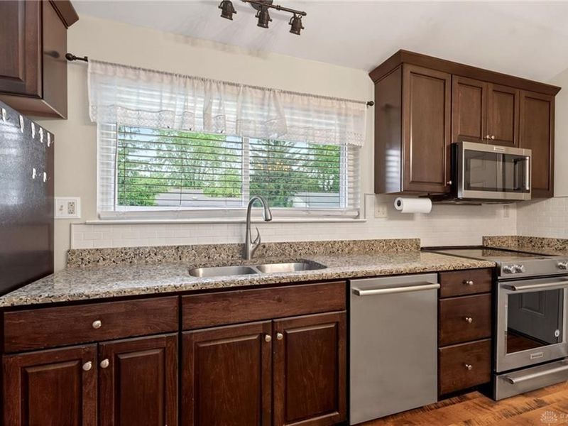 2730 Santa Rosa Drive, Kettering, OH 45440 Photo 16