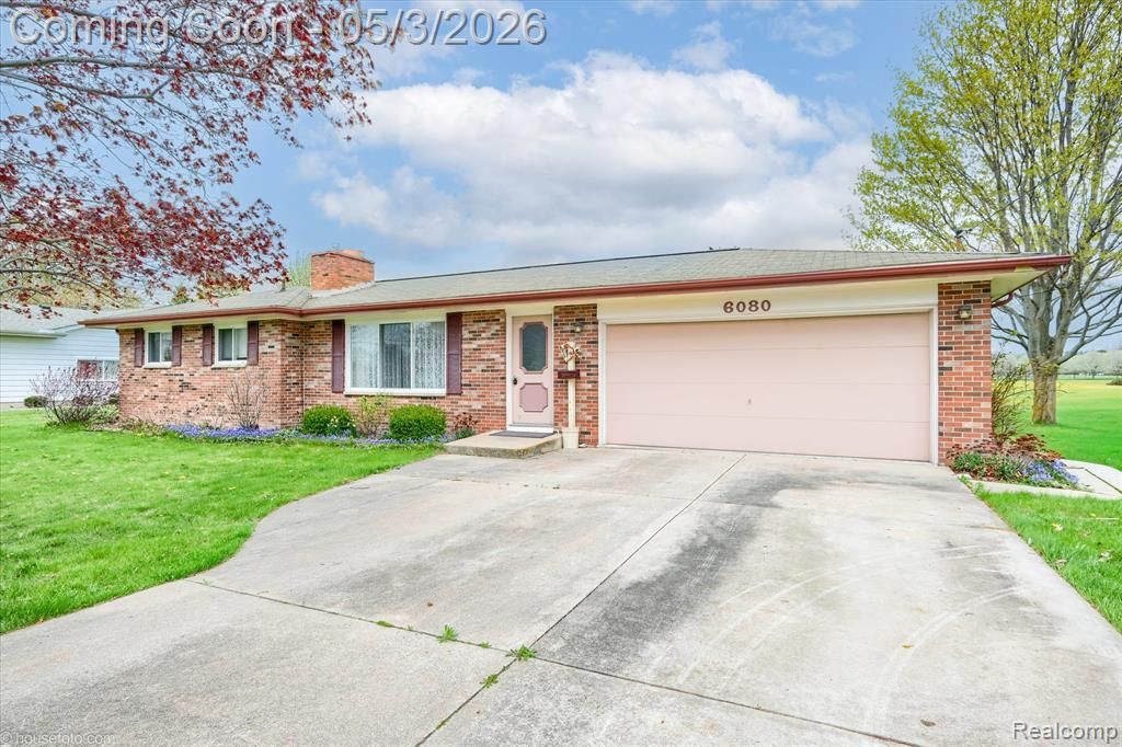 6080 Shattuck Road, Saginaw Township, MI 48603 Main Photo