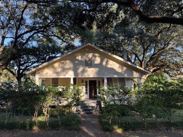 319 EDISON Street , Baton Rouge, LA 70806