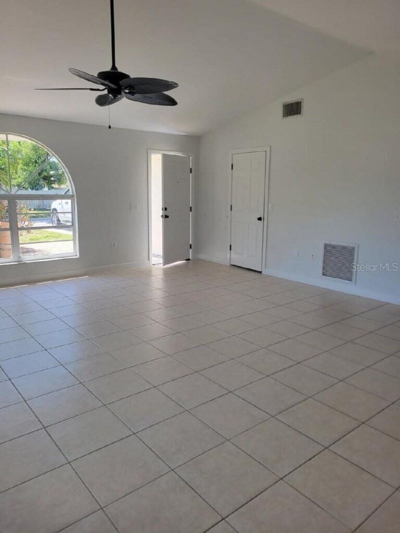 4503 Hale Street , Sarasota, FL 34233 Photo