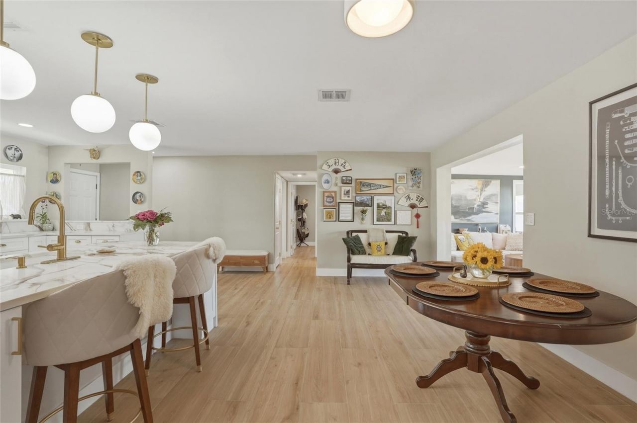 411 42nd Avenue Ne, Saint Petersburg, FL 33703 Photo