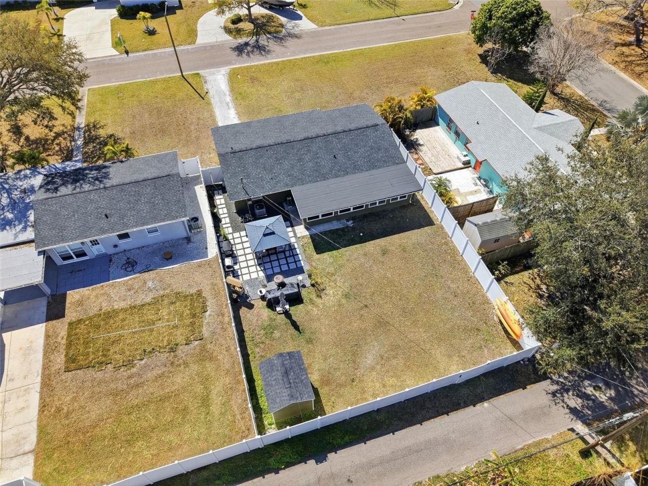 411 42nd Avenue Ne, Saint Petersburg, FL 33703 Photo