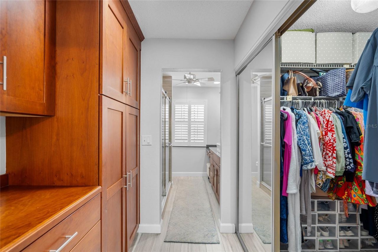 1092 Sanabel Court Ne, Saint Petersburg, FL 33702 Photo