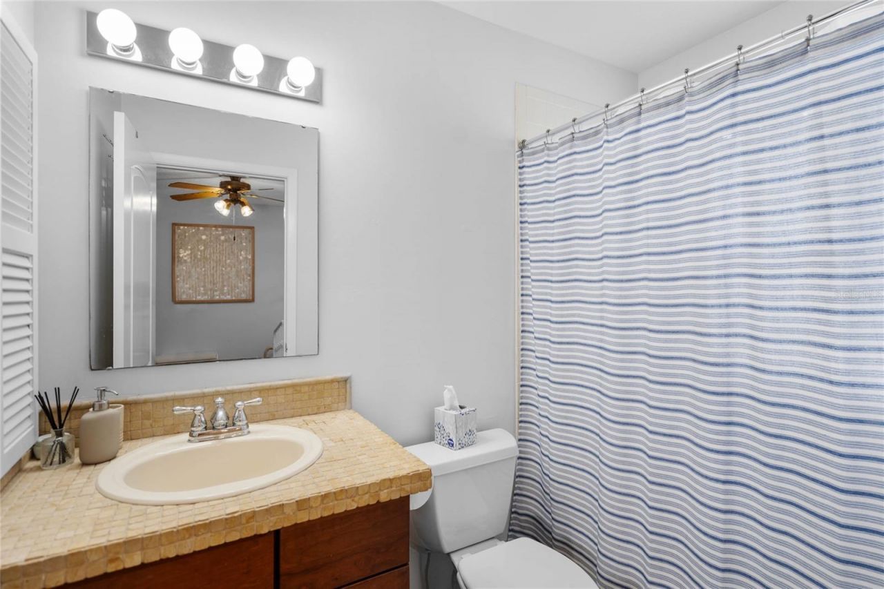 1092 Sanabel Court Ne, Saint Petersburg, FL 33702 Photo